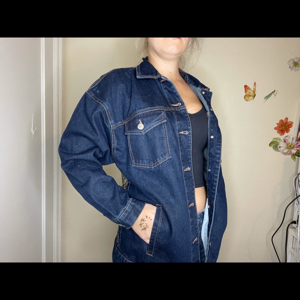 SPIDERWEBS LACE 🕸 DIY Denim Jacket - Picture 4 of 5